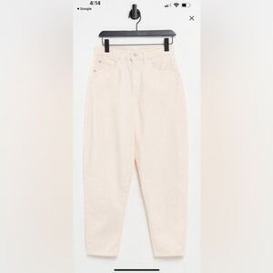 Levi's® Wellthread® High
Loose taper Jeans 27 / 4 light pink